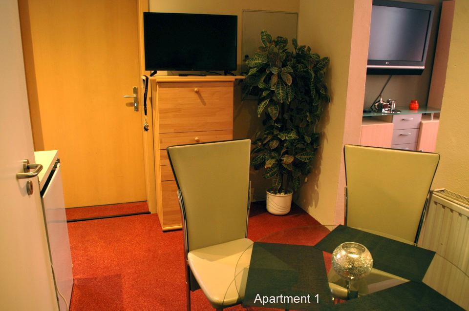 Monteur - Budget Apartments Freital Exterior foto